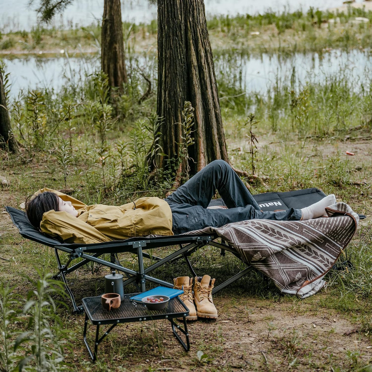 Naturehike Xingye Outdoor Folding Camp Single Bed 190x70x36 - Black