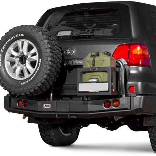 ARB | REAR BAR WITH JERRY CAN HOLDER LEFT SIDE AND SPARE TIRE CARRIER RIGHT SIDE | LC200