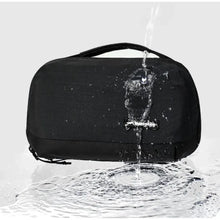 Naturehike Oxygen 2-in-1 Toiletry Bag - Black