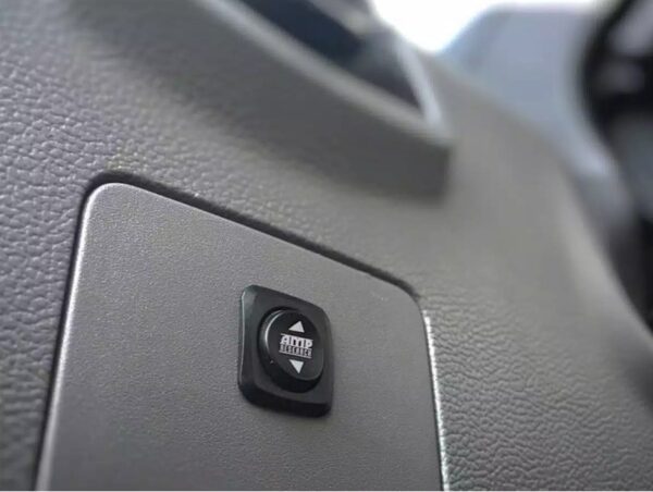 AMP RESEARCH | POWERSTEP OVERRIDE SWITCH | W/O CONTROLLER